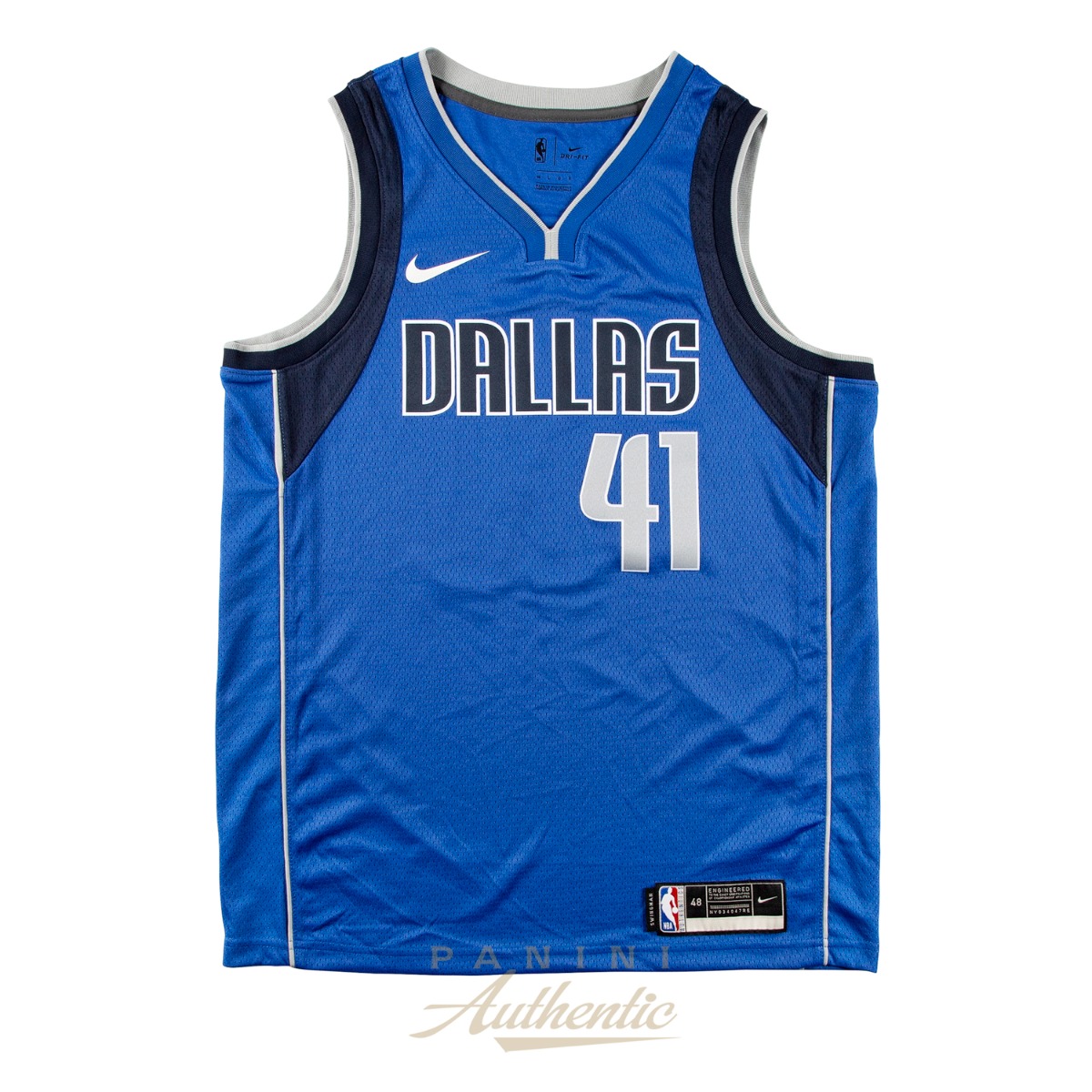 Dirk nowitzki signed jersey new arrivals