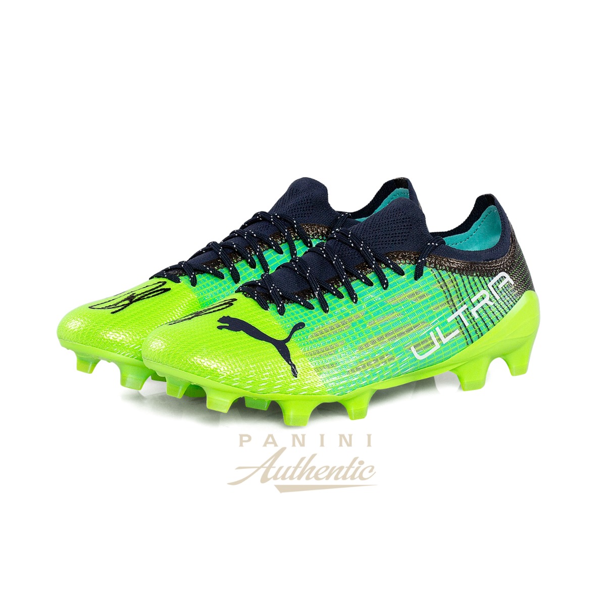 Christian Pulisic Autographed Green PUMA Ultra 1.3 Cleats Limited