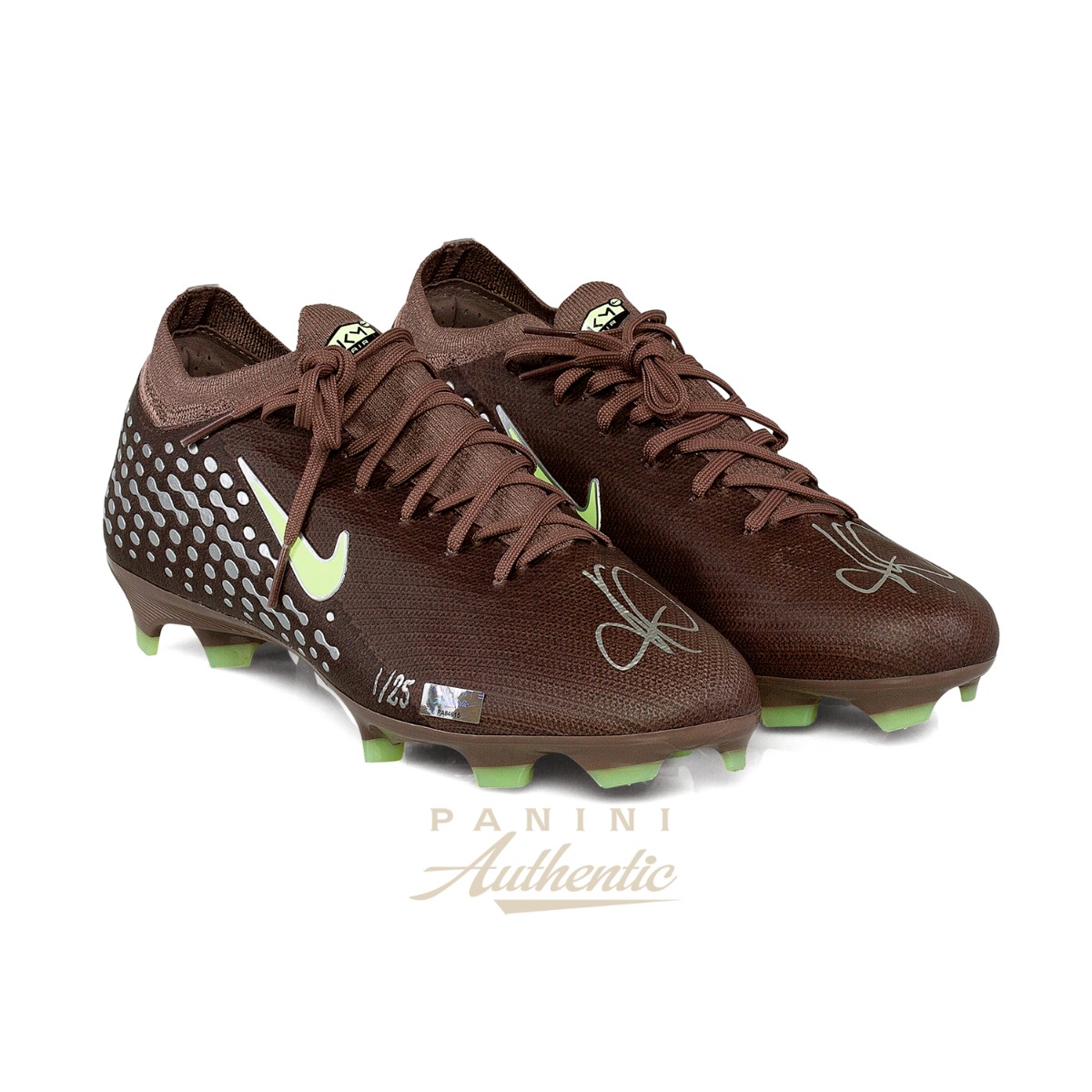 Detailed Image of Kylian Mbappe Dual A