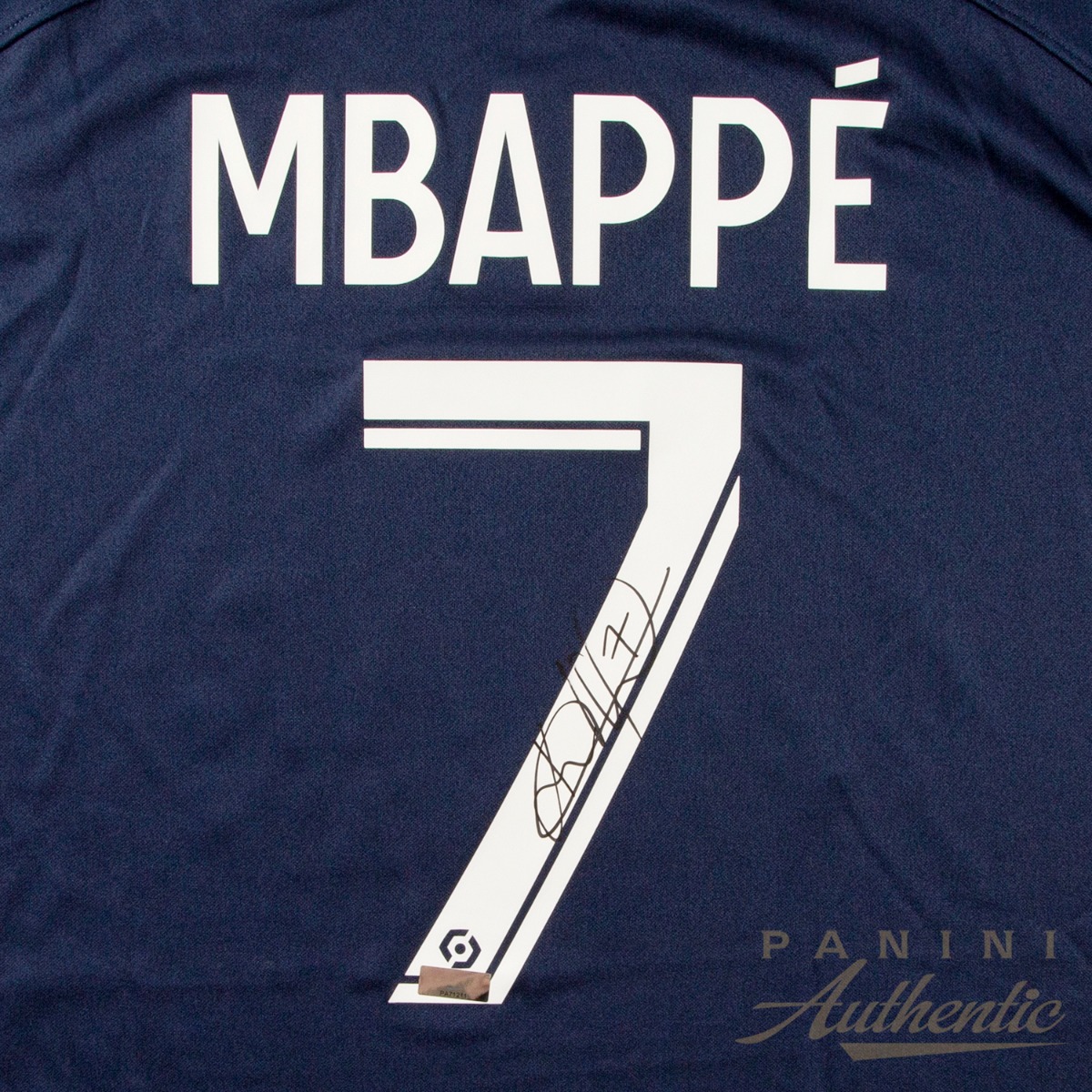 ***Kylian Mbappe PSG Paris Saint-Germain Jersey. Autographed